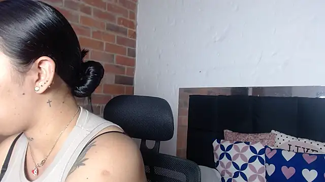 Snapshot of salome__hills1 chatting on 07-14-26, 10:26 salome hills1 online show from 07-14-26, 10:26