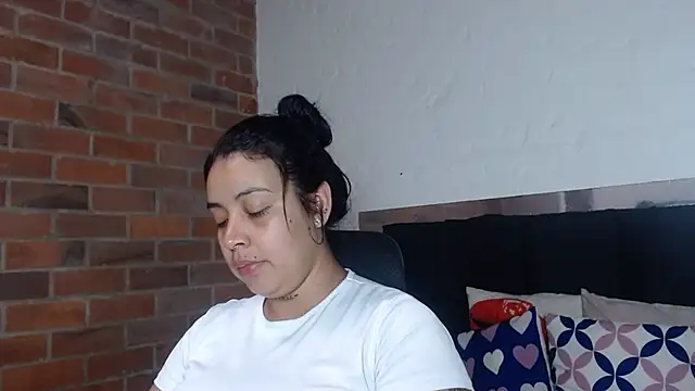 Snapshot of salome__hills1 chatting on 07-30-26, 08:19 salome hills1 online show from 07-30-26, 08:19
