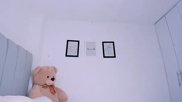 DannaHyde online show from 01-27-25, 10:38