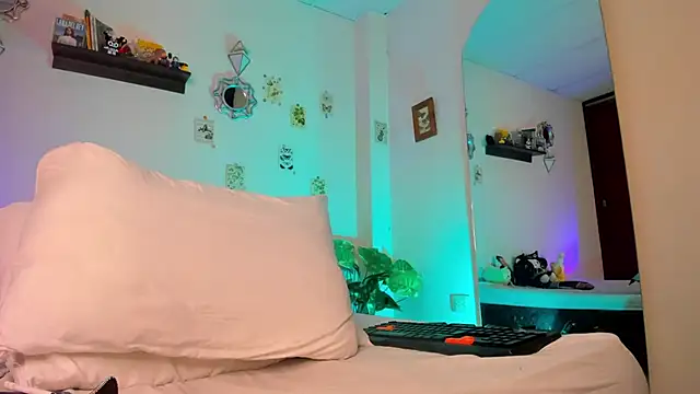 Snapshot of ken_tokiio chatting on 01-21-25, 03:43 ken tokiio online show from 01-21-25, 03:43