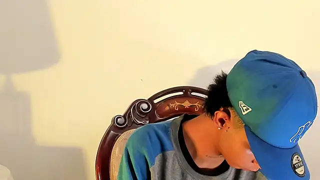 Snapshot of dikey_62 chatting on 01-28-25, 01:39 dikey 62 online show from 01-28-25, 01:39