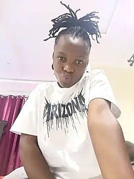 Snapshot of Naughty_Girl17 chatting on 04-12-26, 05:18 Naughty Girl17 online show from 04-12-26, 05:18