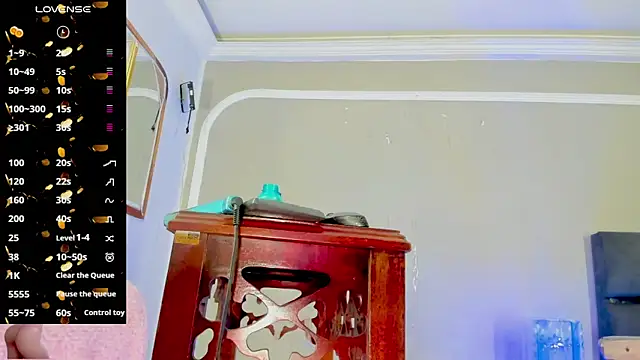 Jimena Grey online show from 04-06-26, 11:05