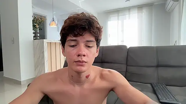 Snapshot of badboy_one_ chatting on 06-18-26, 02:32 badboy one online show from 06-18-26, 02:32