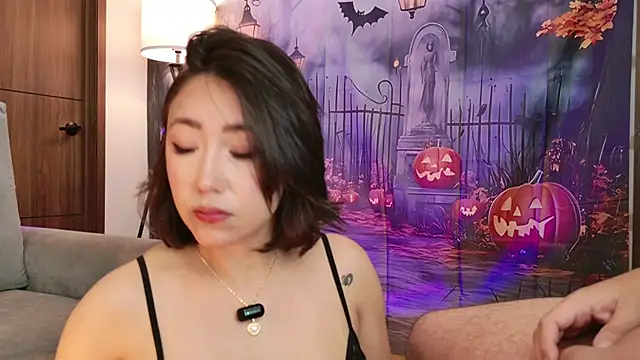 Hot Couple666 online show from 10-28-25, 04:31