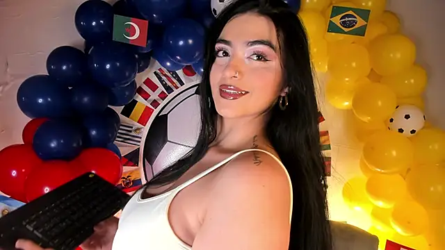 Snapshot of miel_gomez chatting on 07-01-26, 10:09 miel gomez online show from 07-01-26, 10:09