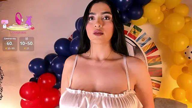 Snapshot of miel_gomez chatting on 07-17-26, 07:30 miel gomez online show from 07-17-26, 07:30