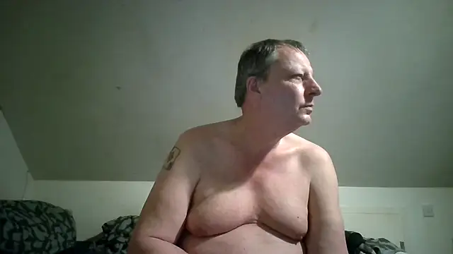 chubbybear2cum online show from 05-15-26, 11:34