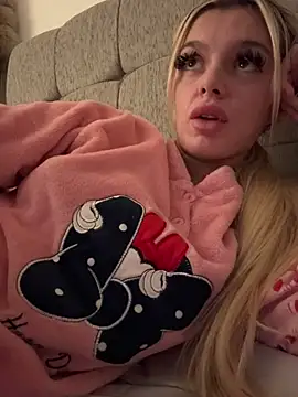 IrishTeenBarbie69 online show from 02-02-25, 12:19