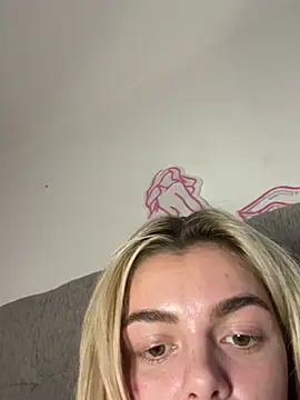 IrishTeenBarbie69 online show from 02-08-25, 10:29