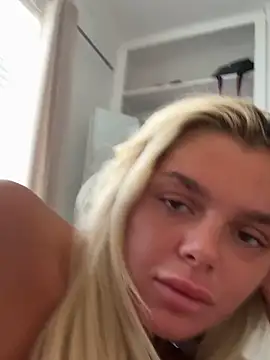 IrishTeenBarbie69 online show from 04-10-26, 10:20