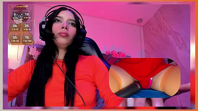 SweetieCloe  online show from 12-01-25, 09:09