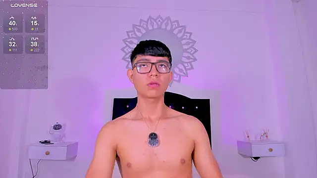 CodyTwink online show from 03-11-26, 01:17