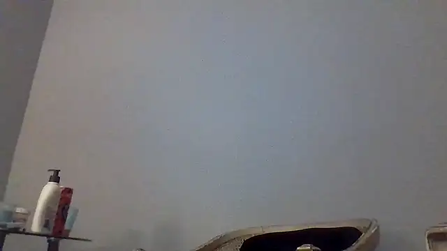 Snapshot of AllLeggs chatting on 03-17-25, 07:02 AllLeggs online show from 03-17-25, 07:02