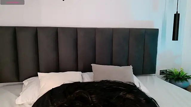 Harmonybabe  online show from 12-20-25, 09:00