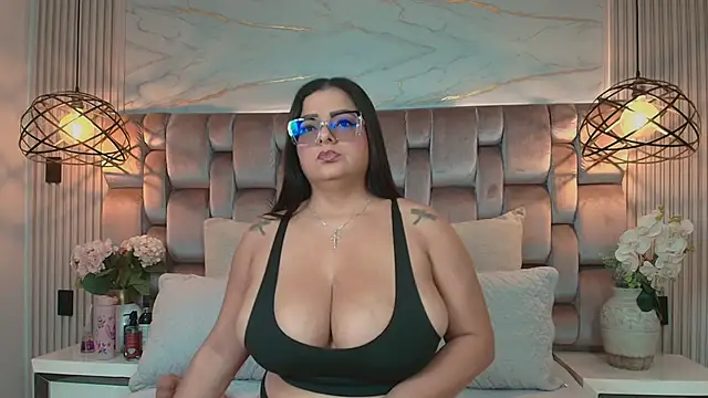 Snapshot of JenSexy_ chatting on 06-09-26, 07:03 JenSexy online show from 06-09-26, 07:03