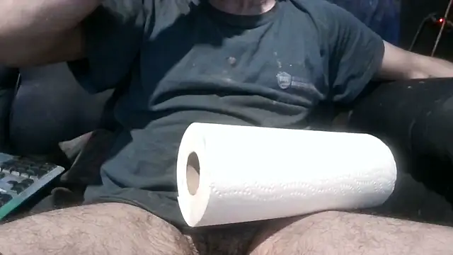 Snapshot of robeaulieu02 chatting on 12-19-24, 11:50 robeaulieu02 online show from 12-19-24, 11:50