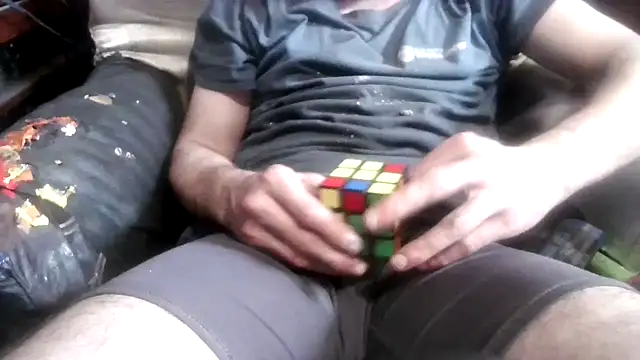 Snapshot of robeaulieu02 chatting on 01-25-25, 04:24 robeaulieu02 online show from 01-25-25, 04:24