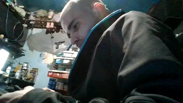 robeaulieu02 online show from 12-03-25, 06:21