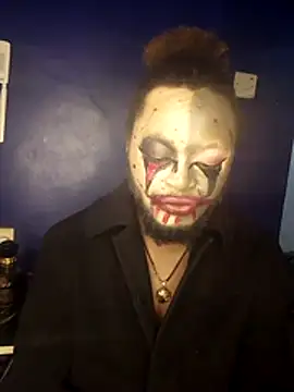 Freaky Vannahs online show from 10-30-25, 04:52