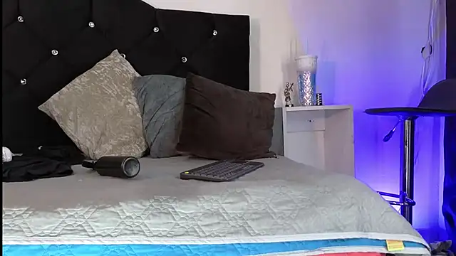 john cartter1 online show from 10-15-25, 11:16