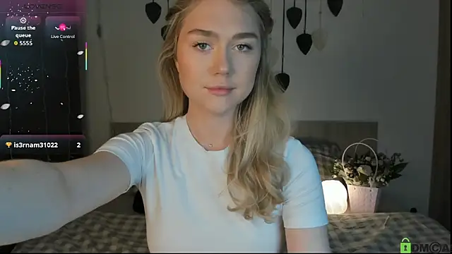 Snapshot of TheVanessaMaes chatting on 02-24-26, 11:36 TheVanessaMaes online show from 02-24-26, 11:36