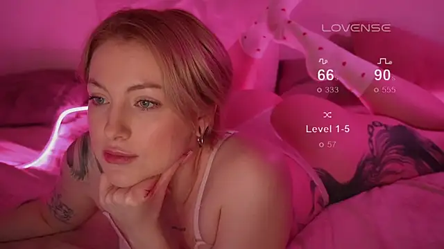 kris69kiss online show from 02-15-25, 07:28