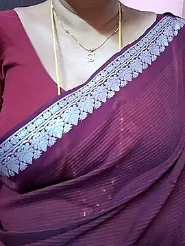 Snapshot of ananya956 chatting on 06-29-26, 08:31 ananya956 online show from 06-29-26, 08:31