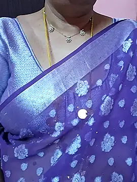 Snapshot of ananya956 chatting on 07-17-26, 06:20 ananya956 online show from 07-17-26, 06:20