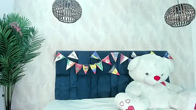 Victoria Coleman online show from 07-12-26, 11:23