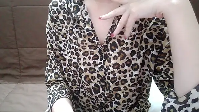 Xingfei online show from 09-10-25, 03:12