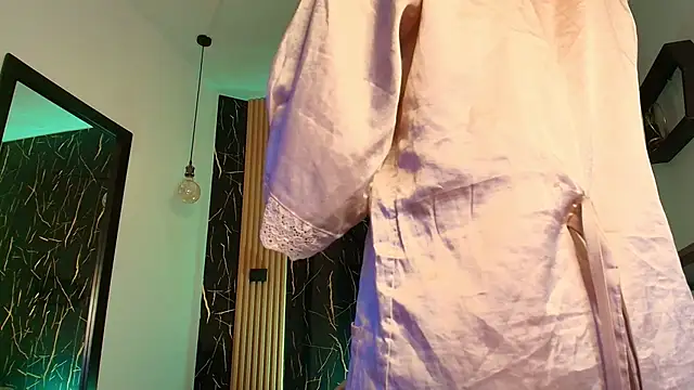 Bella salvatore online show from 04-05-26, 08:50