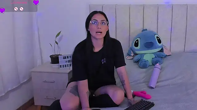 anny roberts online show from 11-23-25, 10:09