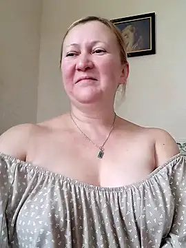 blondyaguar online show from 12-03-24, 10:17