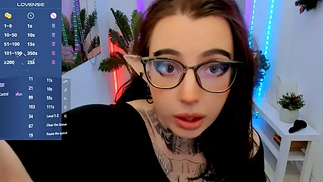 Snapshot of Dixi_Pixi_ chatting on 12-12-24, 05:42 Dixi Pixi online show from 12-12-24, 05:42