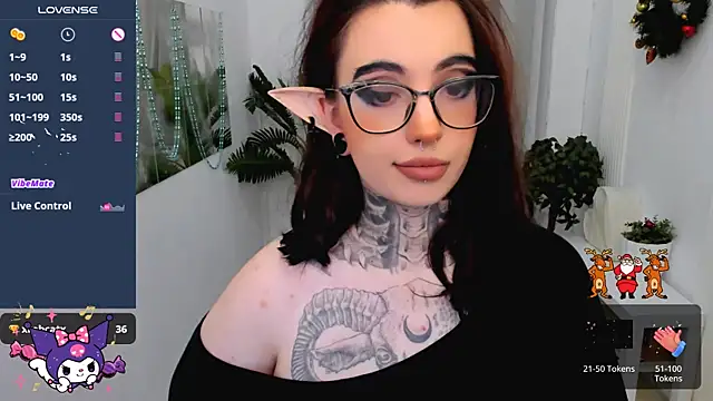 Snapshot of Dixi_Pixi_ chatting on 12-28-24, 05:33 Dixi Pixi online show from 12-28-24, 05:33