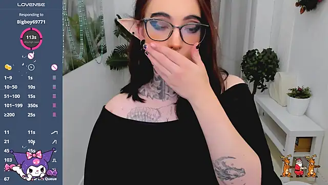 Snapshot of Dixi_Pixi_ chatting on 12-28-24, 11:52 Dixi Pixi online show from 12-28-24, 11:52