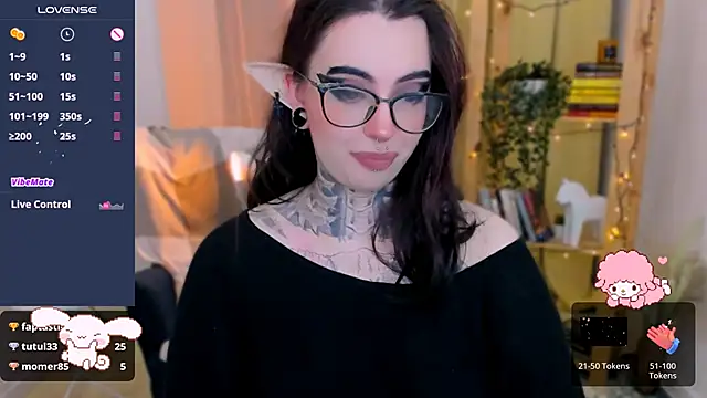 Snapshot of Dixi_Pixi_ chatting on 01-18-25, 08:52 Dixi Pixi online show from 01-18-25, 08:52
