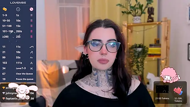 Snapshot of Dixi_Pixi_ chatting on 01-18-25, 11:54 Dixi Pixi online show from 01-18-25, 11:54