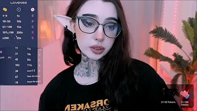 Snapshot of Dixi_Pixi_ chatting on 01-23-25, 10:22 Dixi Pixi online show from 01-23-25, 10:22