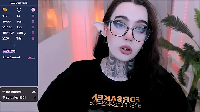 Snapshot of Dixi_Pixi_ chatting on 01-25-25, 08:53 Dixi Pixi online show from 01-25-25, 08:53