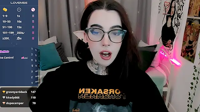 Snapshot of Dixi_Pixi_ chatting on 01-26-25, 08:46 Dixi Pixi online show from 01-26-25, 08:46