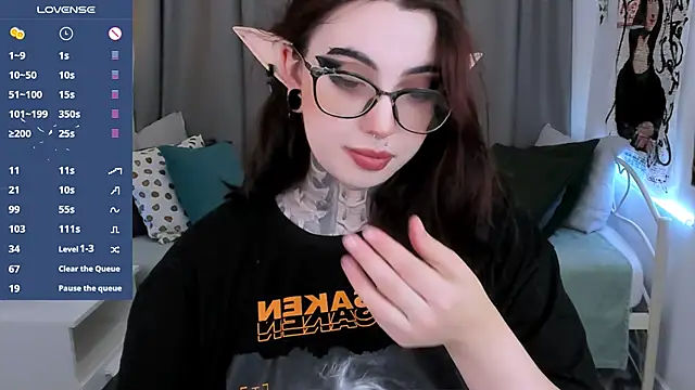 Snapshot of Dixi_Pixi_ chatting on 02-01-25, 05:49 Dixi Pixi online show from 02-01-25, 05:49
