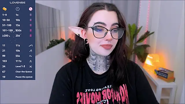Snapshot of Dixi_Pixi_ chatting on 02-23-25, 05:45 Dixi Pixi online show from 02-23-25, 05:45