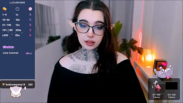 Snapshot of Dixi_Pixi_ chatting on 03-09-25, 05:44 Dixi Pixi online show from 03-09-25, 05:44
