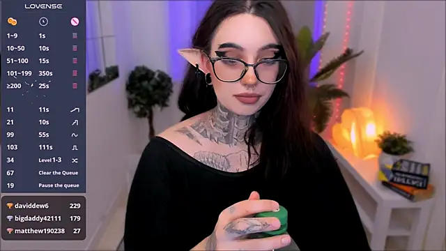 Snapshot of Dixi_Pixi_ chatting on 03-21-25, 11:55 Dixi Pixi online show from 03-21-25, 11:55