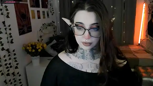 Snapshot of Dixi_Pixi_ chatting on 09-28-25, 05:46 Dixi Pixi online show from 09-28-25, 05:46