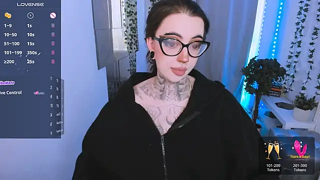 Snapshot of Dixi_Pixi_ chatting on 06-20-26, 05:43 Dixi Pixi online show from 06-20-26, 05:43