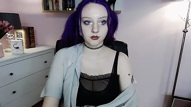 Snapshot of MadelineLust chatting on 02-16-25, 02:43 MadelineLust online show from 02-16-25, 02:43