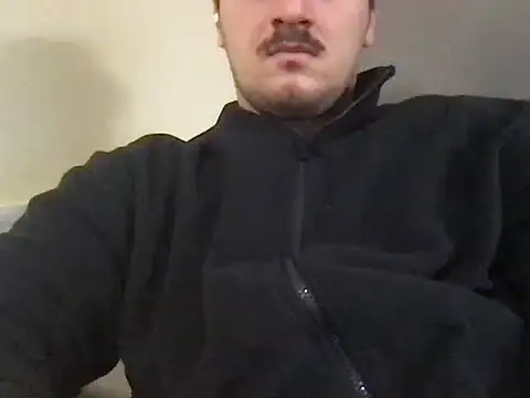 Snapshot of cookingmonster10 chatting on 12-17-25, 08:09 cookingmonster10 online show from 12-17-25, 08:09